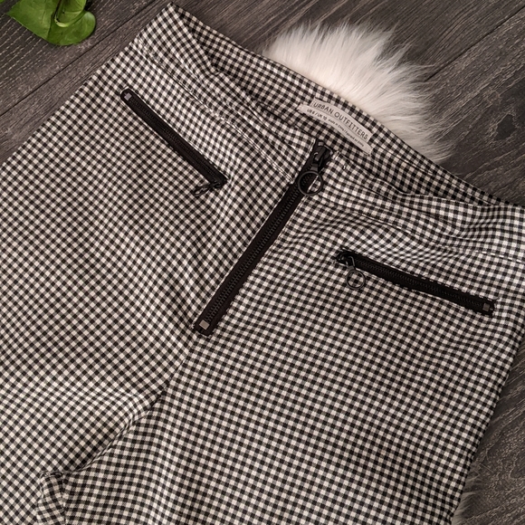 URBAN OUTFITTERS - Susie High-Rise Plaid Pant - Picture 5 of 15